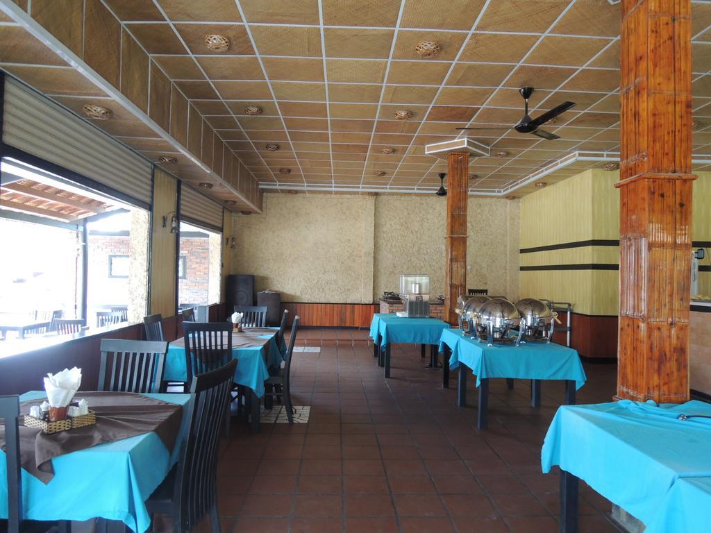 Ngoc Bich Bungalow Otel Phan Thiet Dış mekan fotoğraf